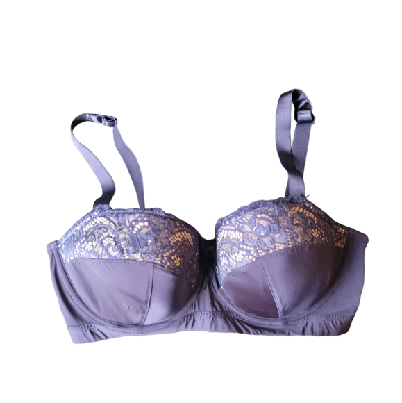 EUC Women's Fredricks Of Hollywood Purple Satin Lace Wired Bra Size 36E 36DD - Picture 1 of 6